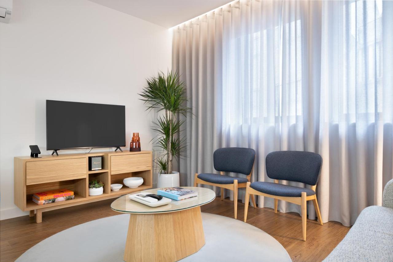 Catarina Serviced Apartments (Adults Only) Porto Bagian luar foto