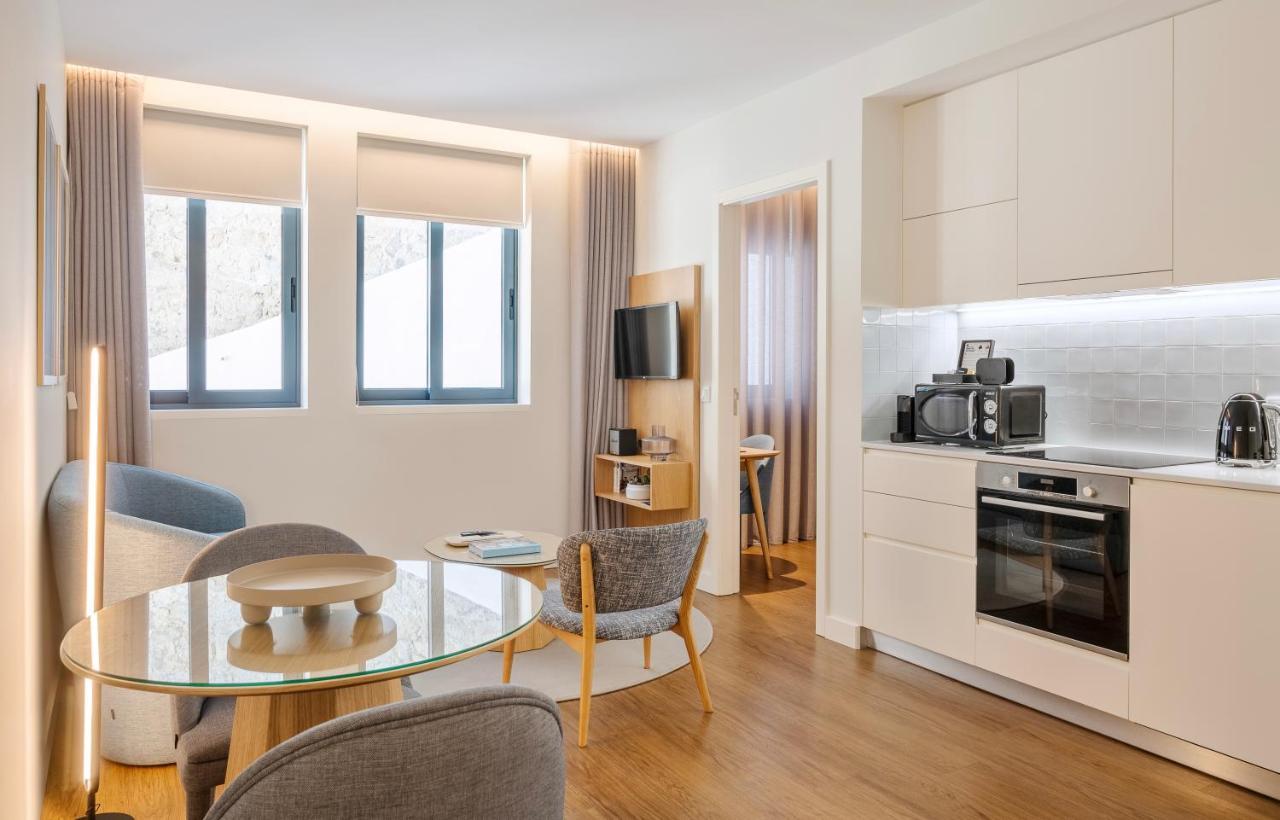 Catarina Serviced Apartments (Adults Only) Porto Bagian luar foto