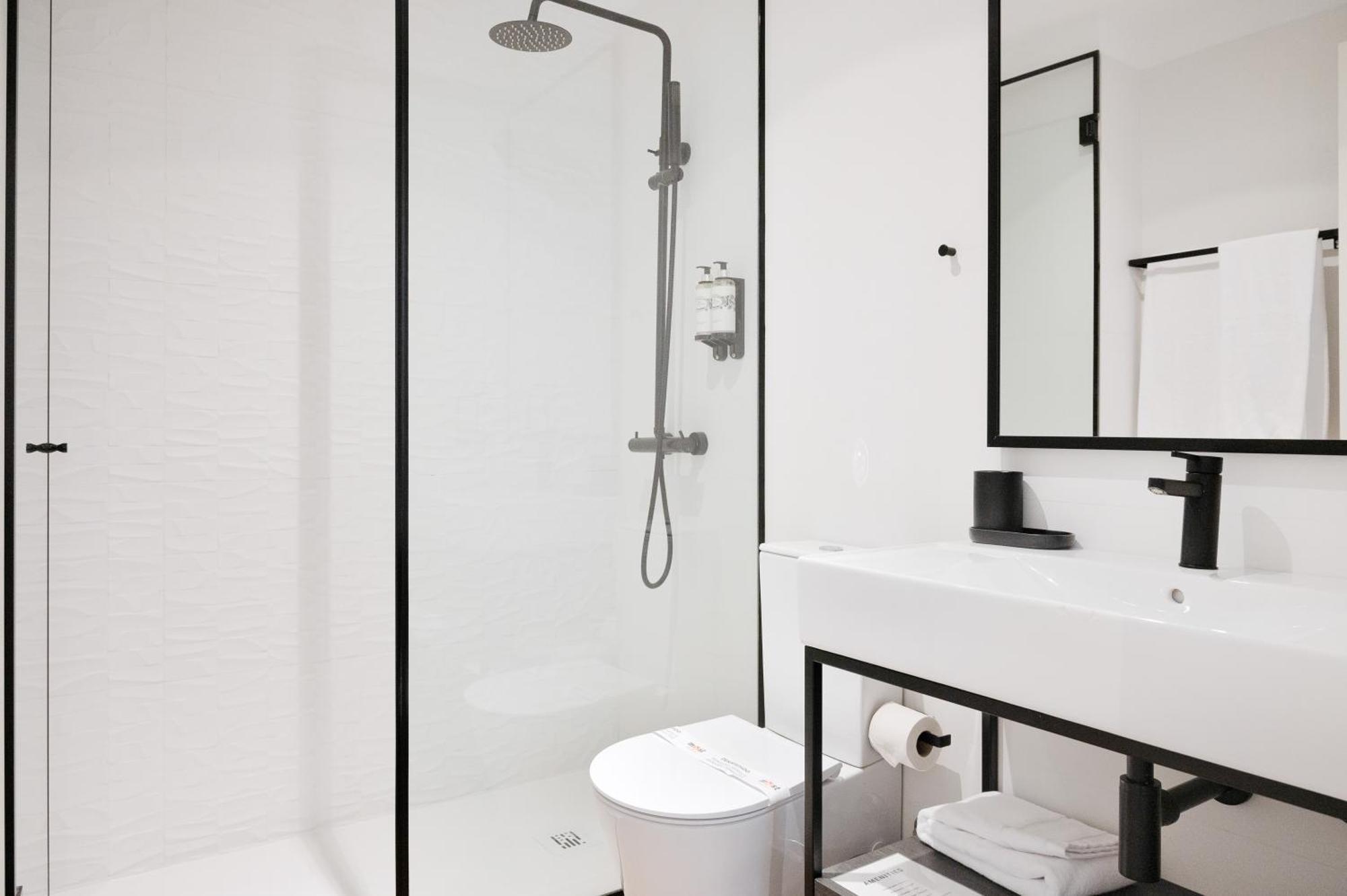 Catarina Serviced Apartments (Adults Only) Porto Bagian luar foto