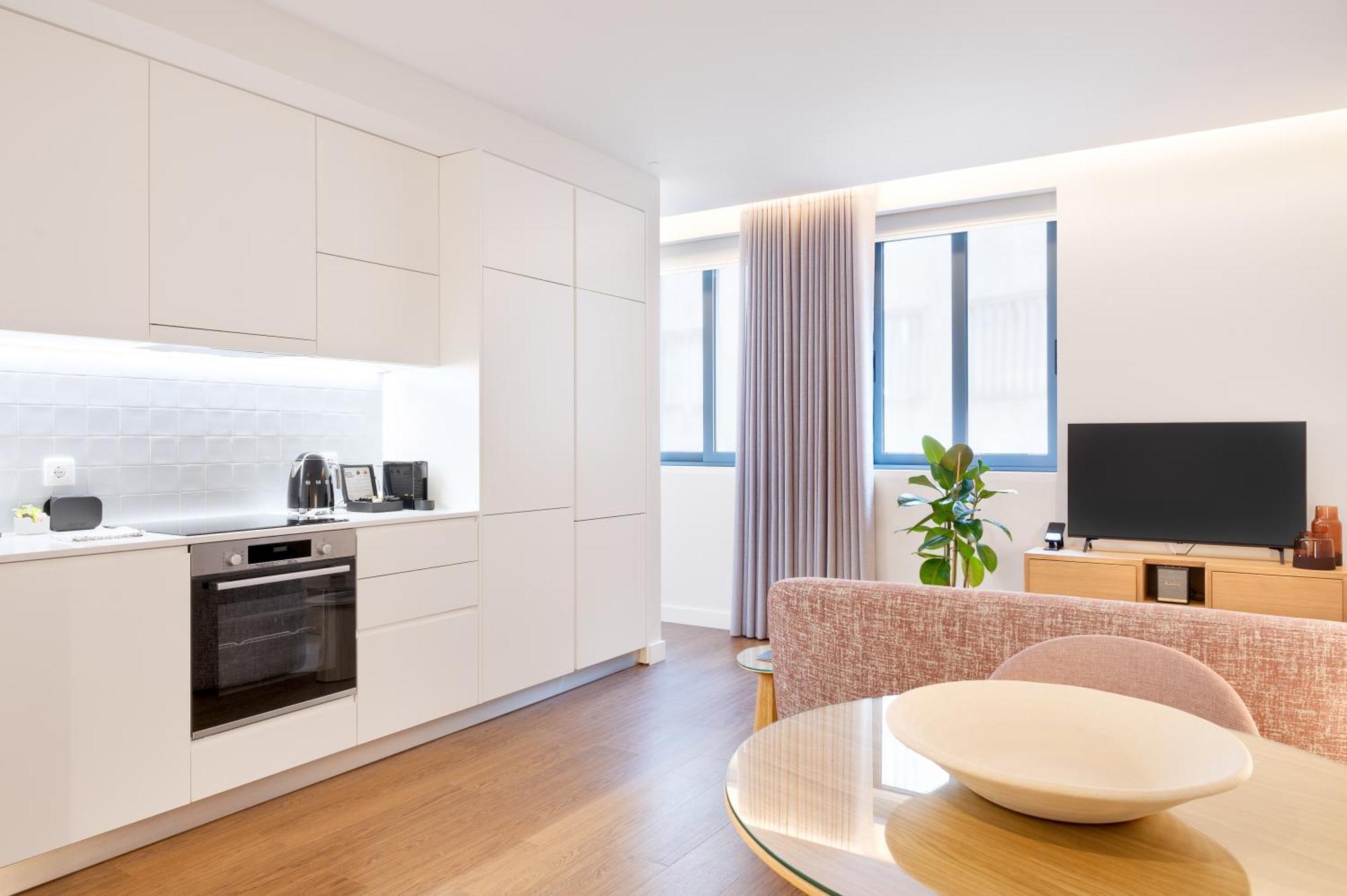 Catarina Serviced Apartments (Adults Only) Porto Bagian luar foto