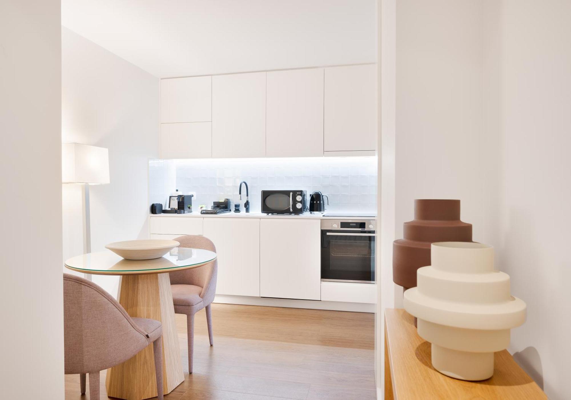 Catarina Serviced Apartments (Adults Only) Porto Ruang foto